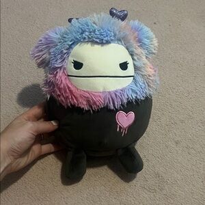 Squishmallow Valentines Frumpy 8”